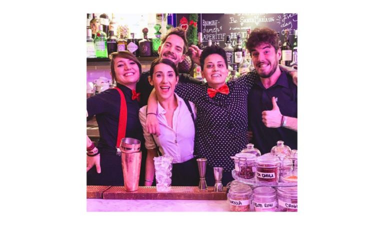 #RomeExpats Meetup: Language & Social Exchange | Largo di Torre Argentina 2 2 886 x 520 Italian Bureaucracy Networking meetups in Rome Italy for foreigners international welcome 768x451