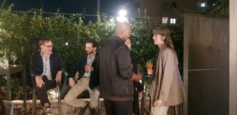 #RomeExpats Meetup: Welcome to Rome Aperitivo | Trastevere 6 Rome Expats Meet up figli delle stelle roma ostinese 7 768x373