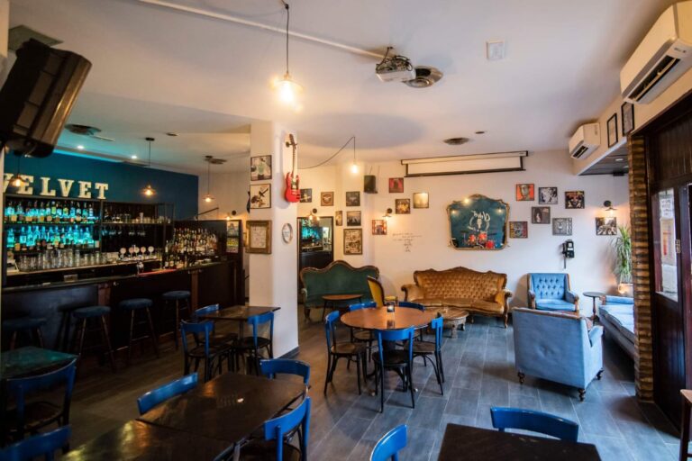 #RomeExpats Meetup: Language & Social Exchange | San Lorenzo 4 WhatsApp Image 2022 10 11 at 10.18.05 1 768x512
