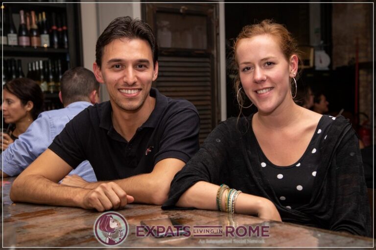 #RomeExpats Meetup: Welcome to Rome Aperitivo @Hard Rock Cafe 6 3 1 768x511
