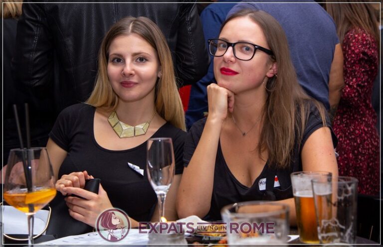 #RomeExpats Meetup: Welcome to Rome Aperitivo @Hard Rock Cafe 9 4 1 768x496