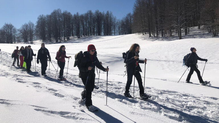 #RomeExpats: Snowshoe fun near Rome at Monte Livata (Sunday) 2 banner snowshoeing 1 768x432