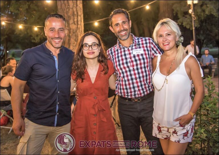 #RomeExpats: Eat Pray Love Garden Aperitivo | Piazza Navona 12 66392750 10156643883884315 3680320092547055616 n 768x545