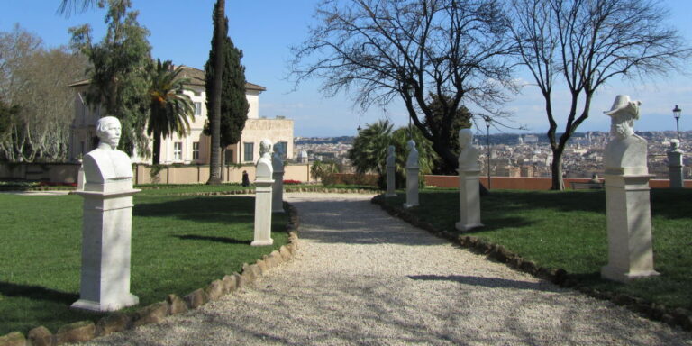 #RomeExpats: Together for Pasquetta a walk in Gianicolo Park 12 Passeggiata del Gianicolo panorama 1024x512 768x384