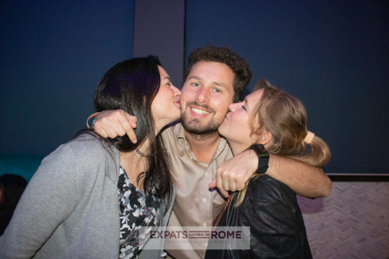 RomeExpats: Tuesday Let's get Social Aperitivo | Piramide 9 01 Expats Rome Italy 2023 events culture meetups rooms rental 768x512