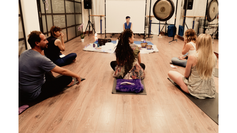 3 chiara toscano expats living in rome italy sound healing sessions events 768x432