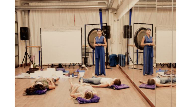 4 chiara toscano expats living in rome italy sound healing sessions events 768x432