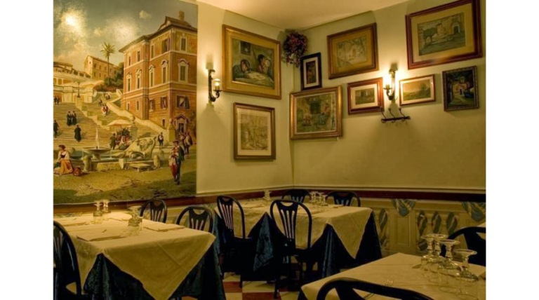 3 rome expats Christmas social dinner social events in rome friday december 13 2024 expatslivinginrome.com  768x428