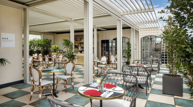 4 Rome Expats International social exchange Tuesday April 15 2025 Rooftop of UNAHOTELS Trastevere Roma 768x429