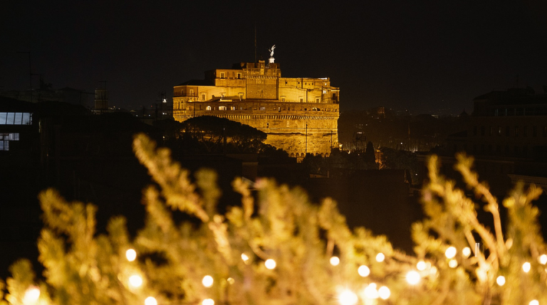 6 Carosello Rooftop Bar expats living in rome make friends on Friday May 16 2025 firstmed rome 768x428