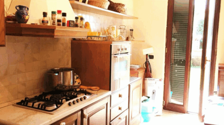 Villa for Rent with Pool, Gulf Views & 7% Tax Incentive for Retirees 16 7 Panoramic Villa for Rent in SantAgata sui Due Golfi Massa Lubrense views on the Amalfi Coast 7 flat tax regime for retirees expats living in rome 768x428