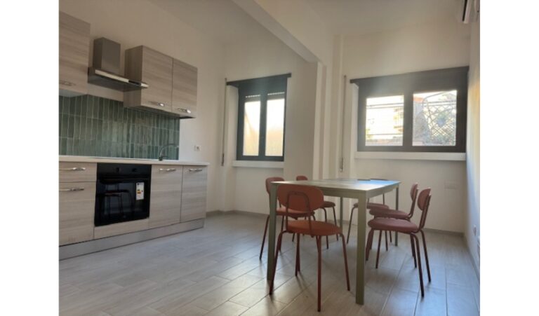 room for rent in rome near vatican prati 1 768x451
