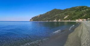 Exploring Italy’s Stunning Beaches by Train: A Guide for Expats 50