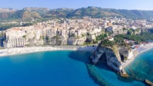 12 Enchanting Small Towns in Italy You Must Visit 21